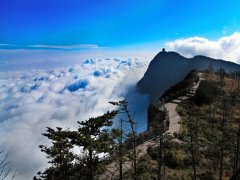 成都機(jī)場(chǎng)包車(chē)到峨眉山旅游
