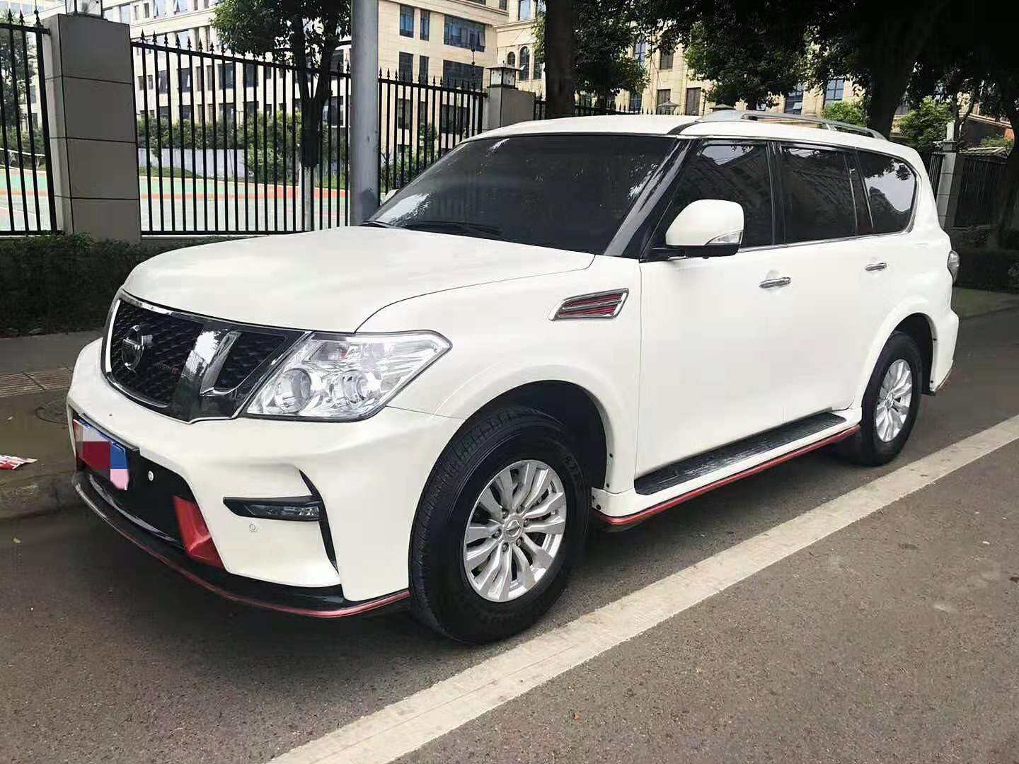成都租越野車多少錢