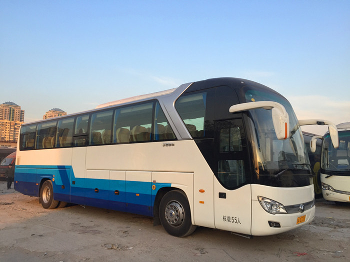 成都租大巴車