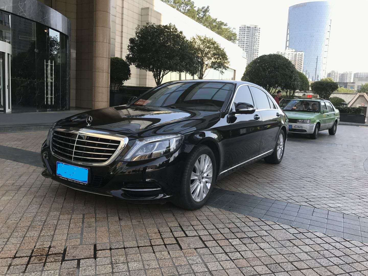 在成都上哪租高端車以及它們的租賃價格是多少