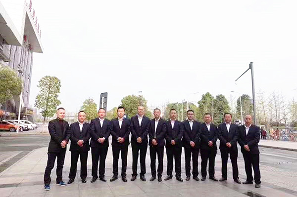 成都租車哪家好？首選路景租車